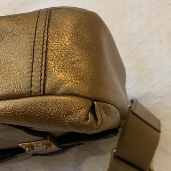 Like new Ralph Lauren copper gold shoulder or comando bag - Picture 8 of 9